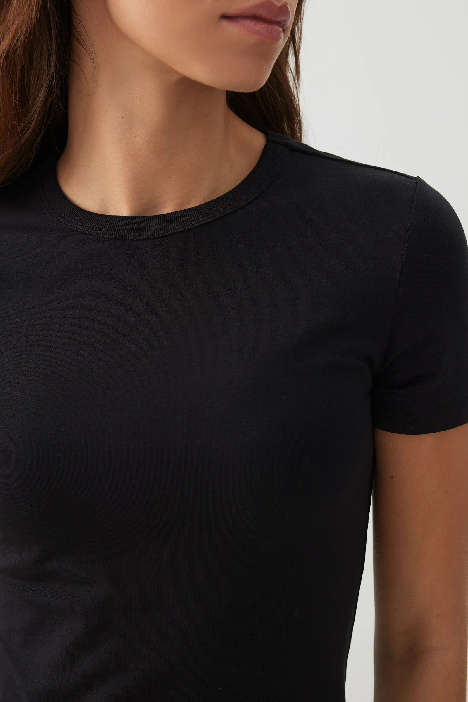 Basic Fitted Short Sleeve T-Shirt - Image 3