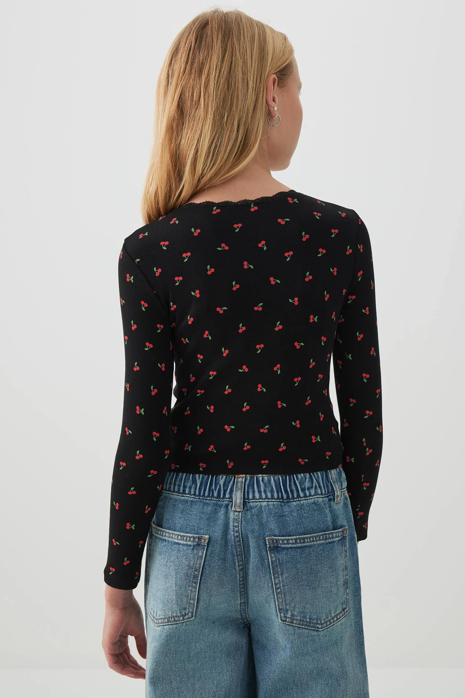 Lace Trim Long Sleeve T-Shirt - Image 4