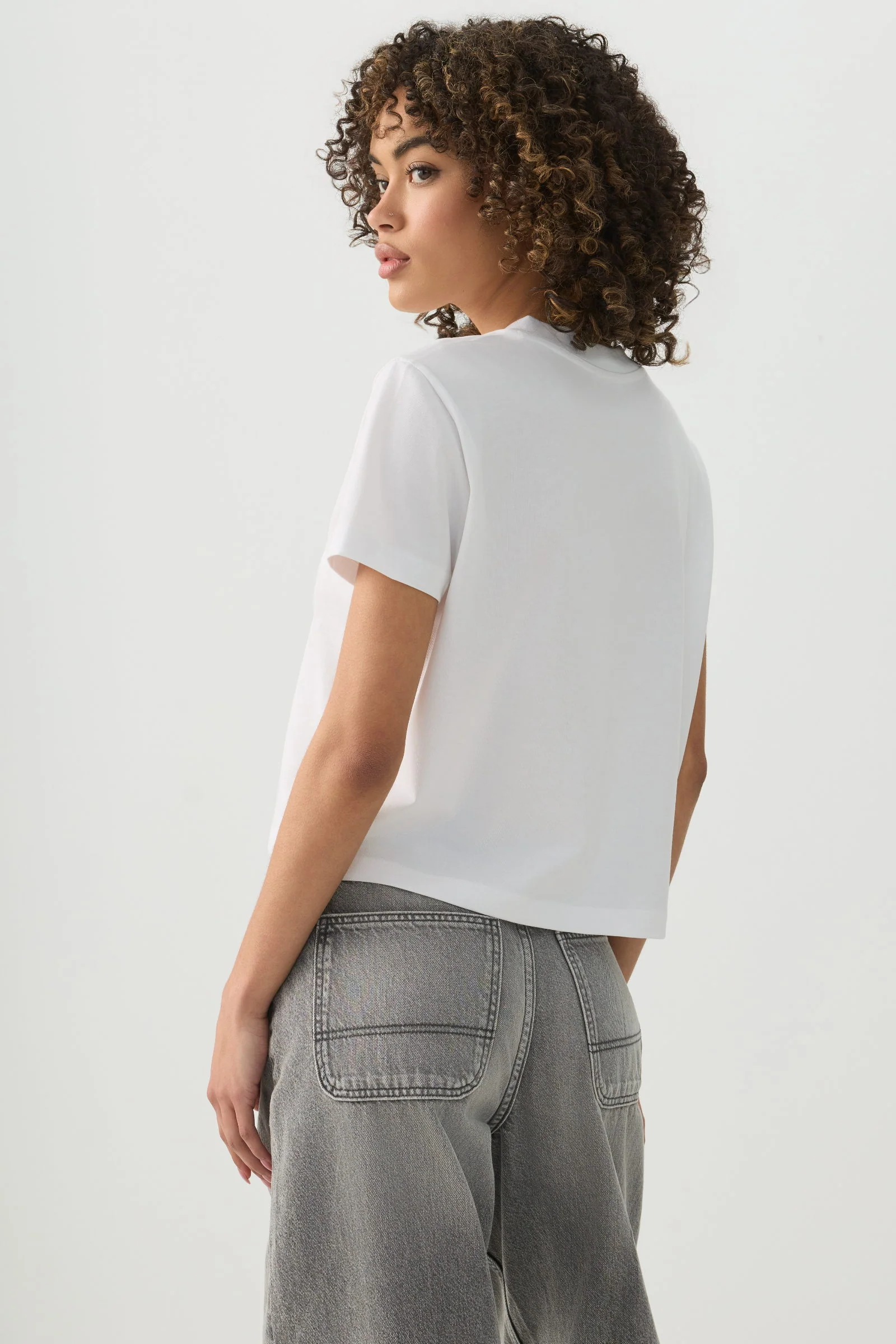 Short Length V-Neck Short Sleeve T-Shirt - Image 4