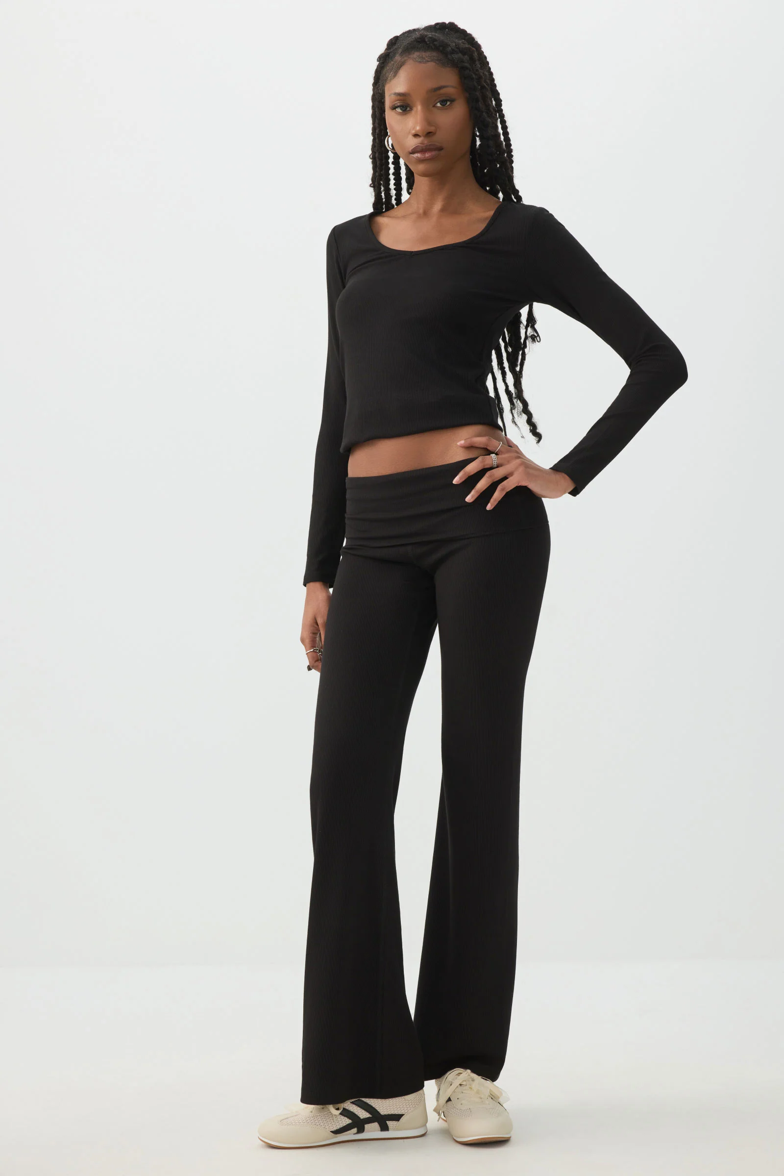 Stretch Rib Scoop Neck Long Sleeve Top - Image 3